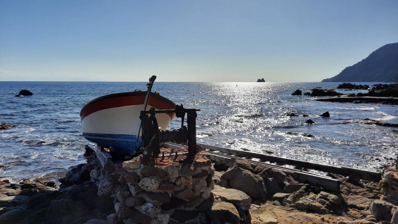 Les Bois Flottes . Plage De La Verne ลาแซน-ซูร์-แมร์ ภายนอก รูปภาพ